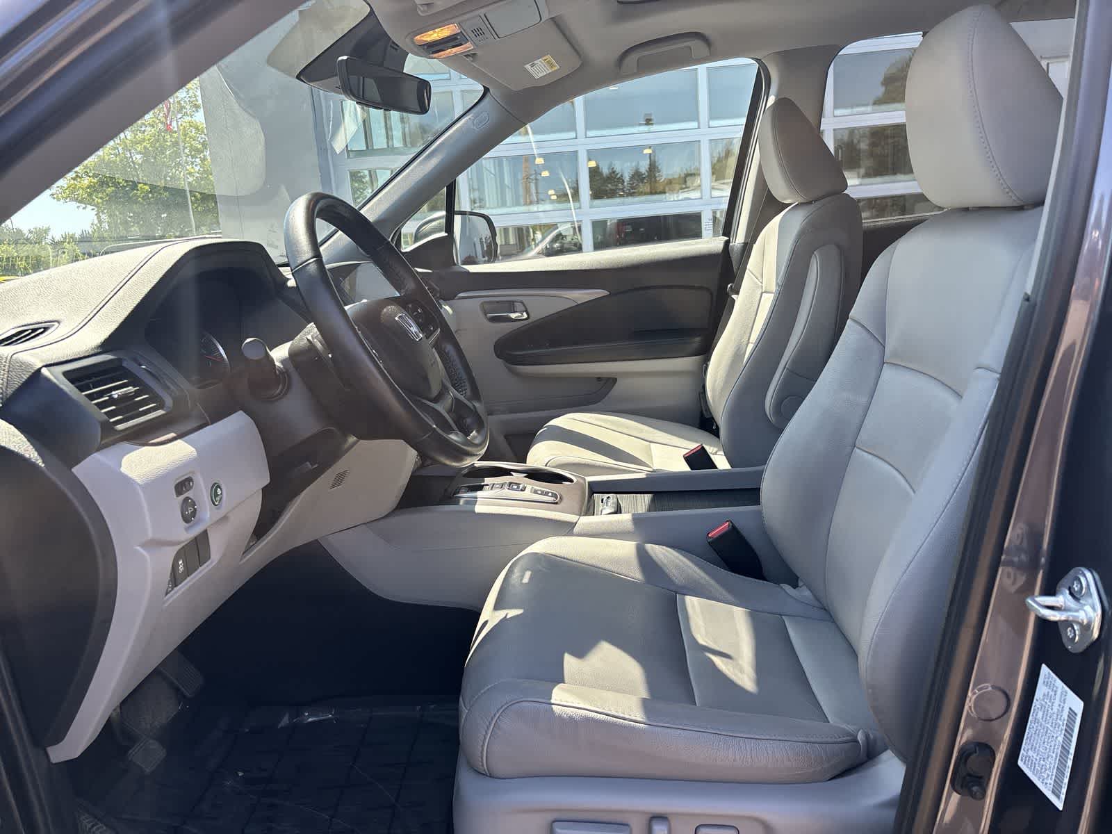 Thumbnail: 2021 Honda Pilot - 10