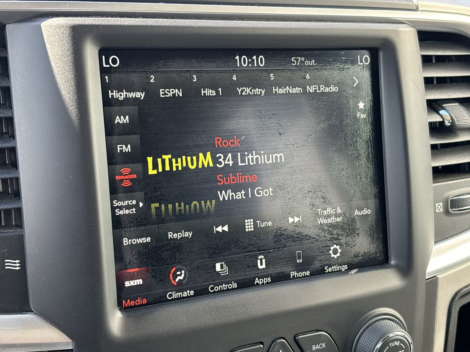 Thumbnail: 2020 RAM 1500 Classic - 13