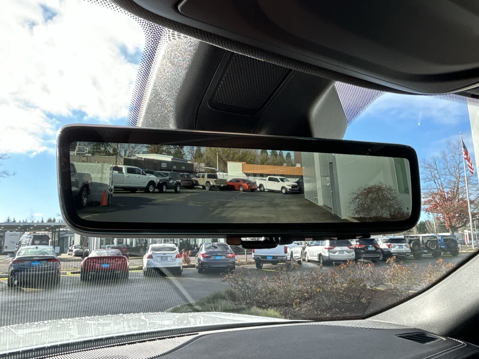 Thumbnail: 2026 Jeep Grand Cherokee - 25