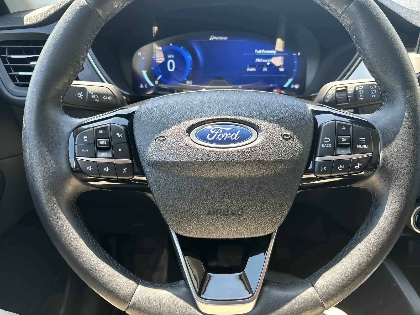 Thumbnail: 2022 Ford Escape - 12
