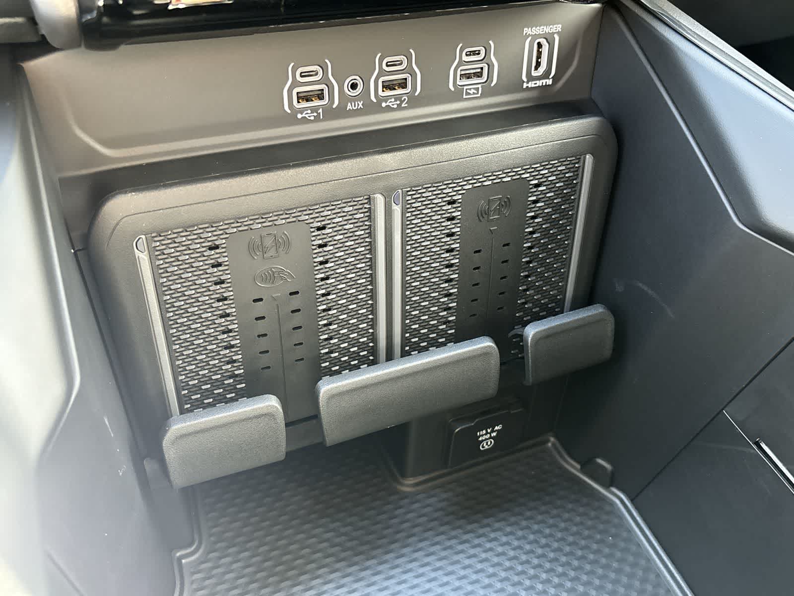 Thumbnail: 2026 RAM 1500 - 27