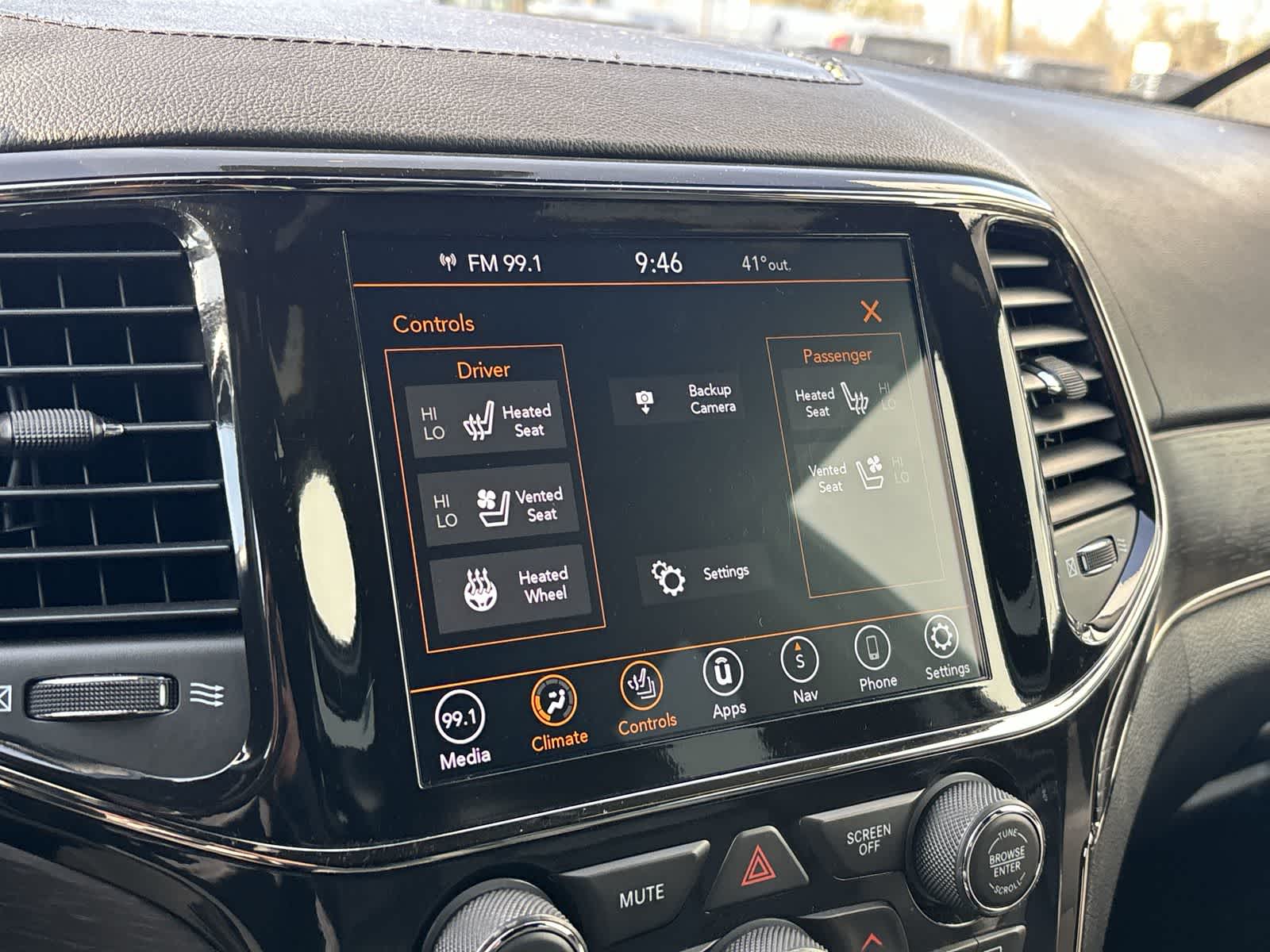 Thumbnail: 2021 Jeep Grand Cherokee - 15