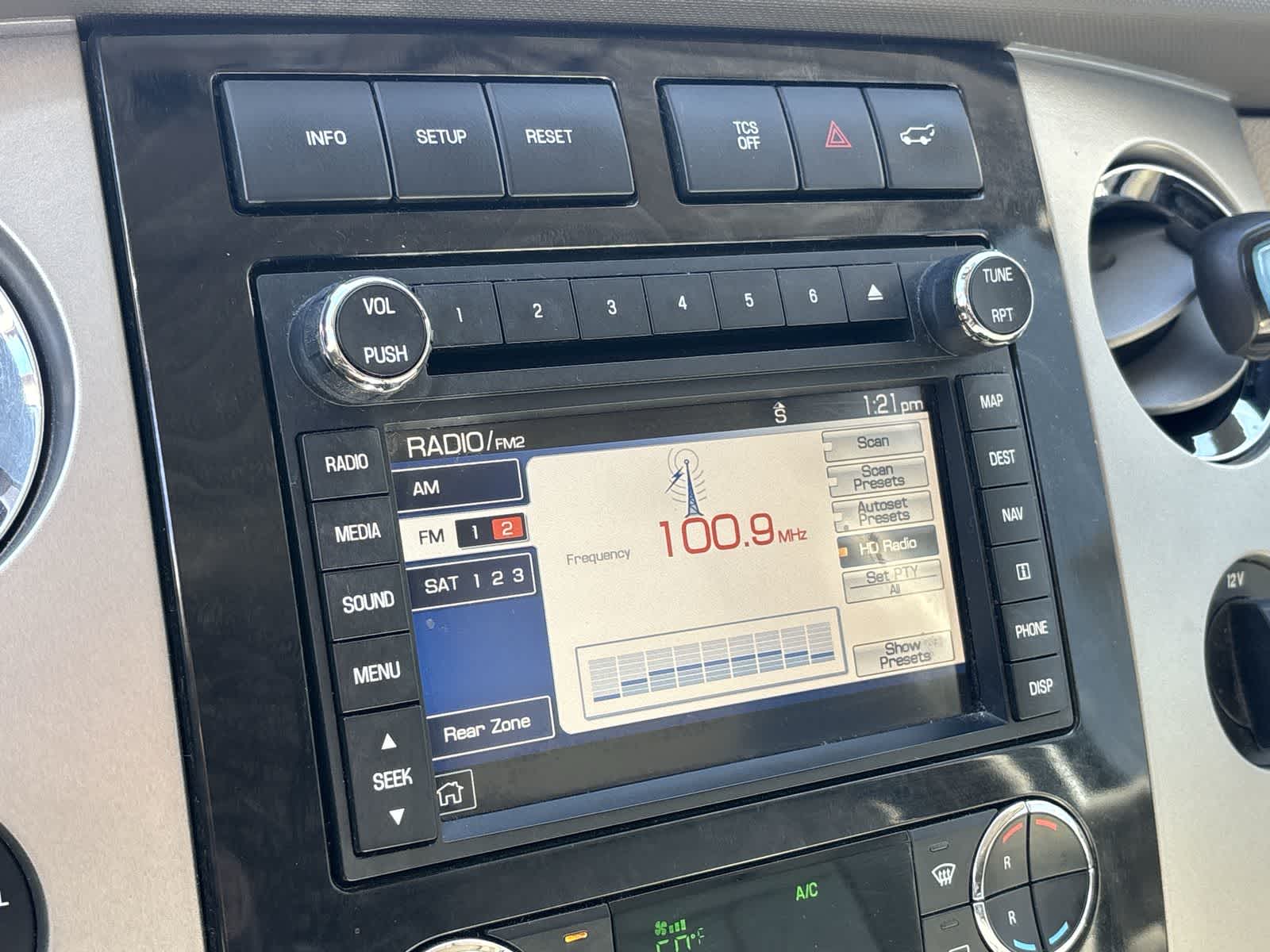 Thumbnail: 2013 Ford Expedition - 14