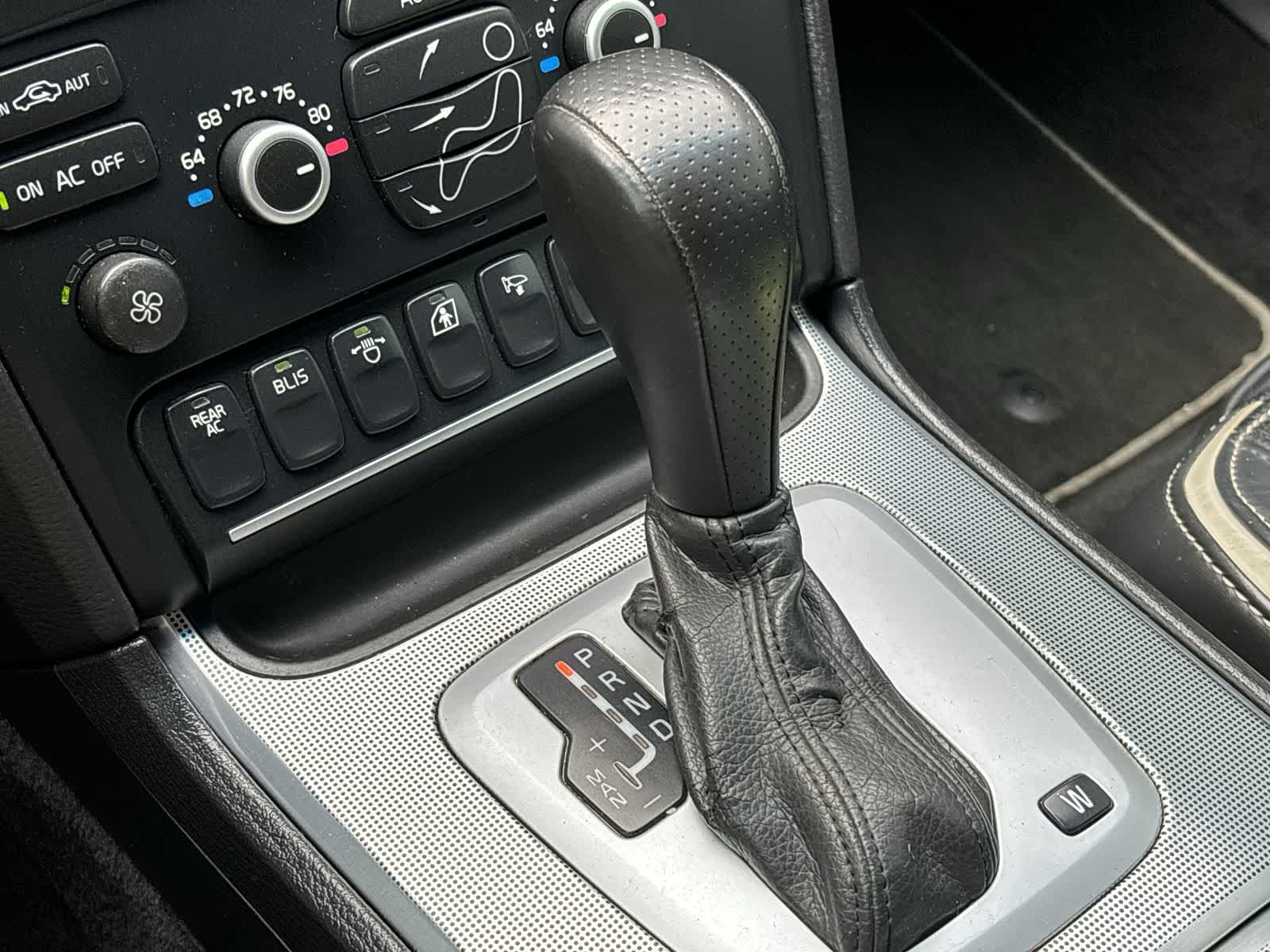 Thumbnail: 2008 Volvo XC90 - 17