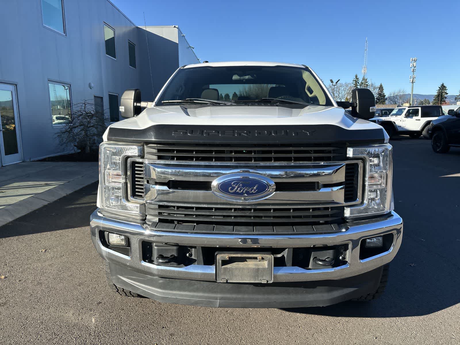 Thumbnail: 2019 Ford F-250 - 5