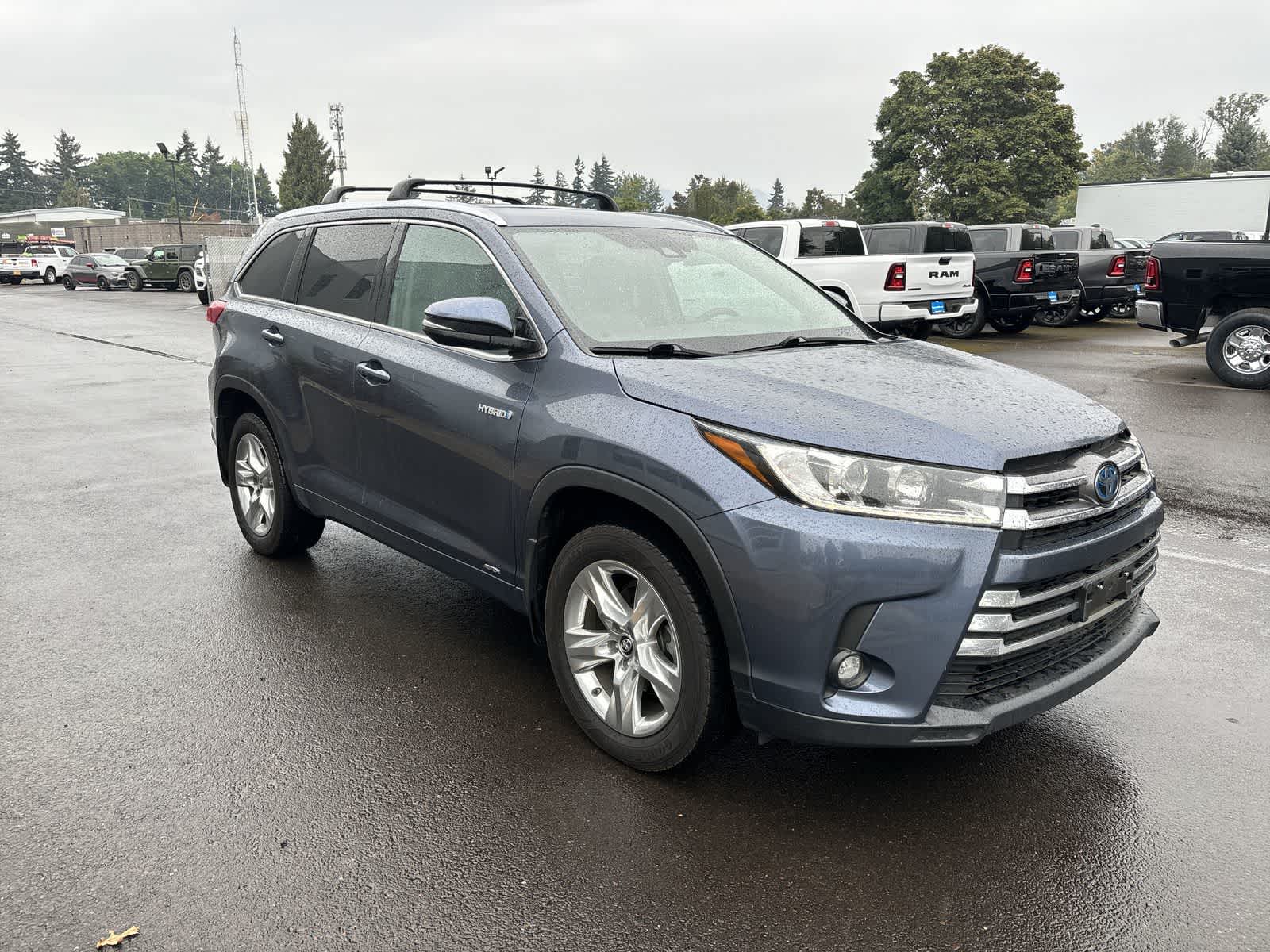 Thumbnail: 2019 Toyota Highlander - 6