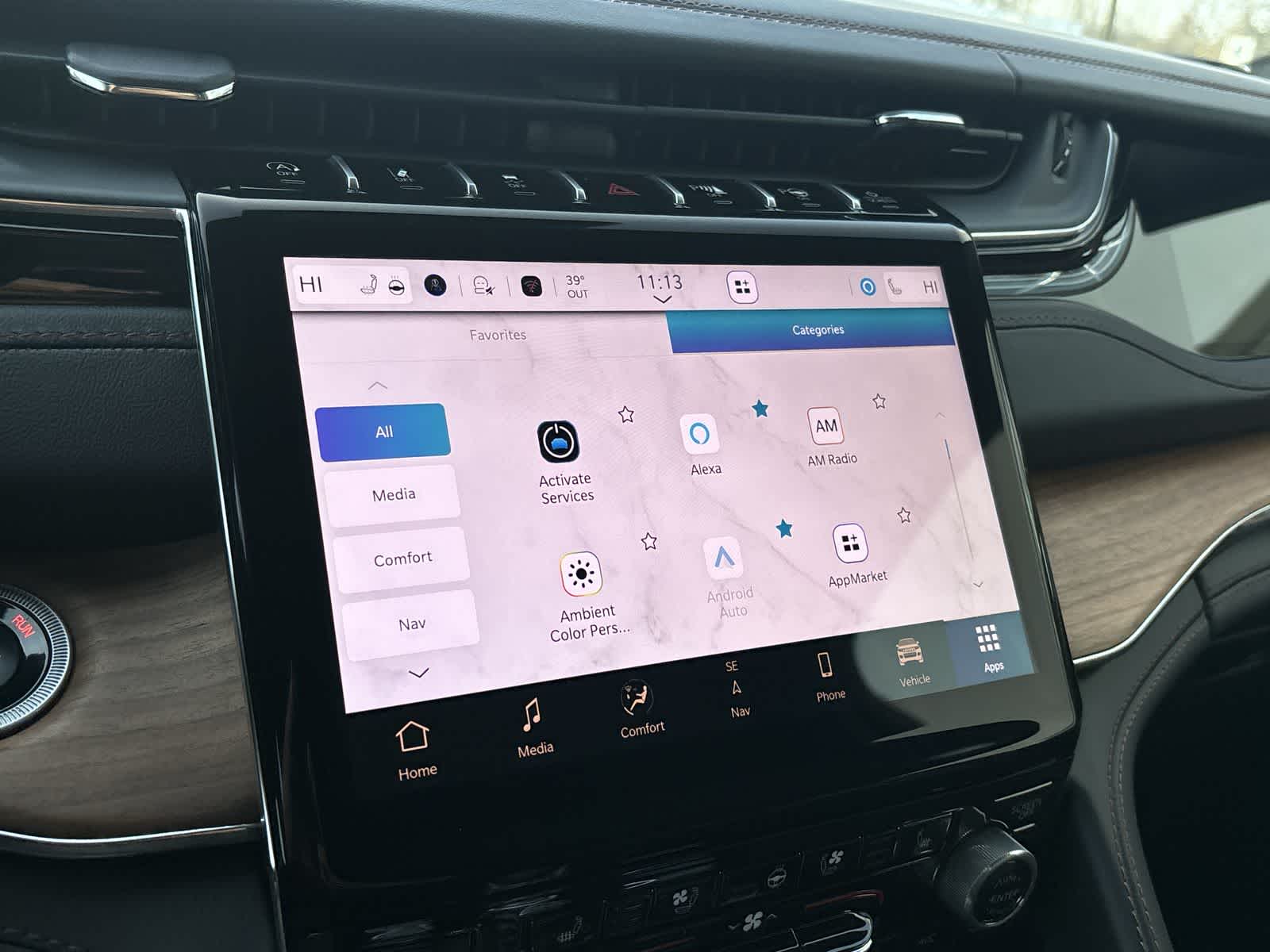 Thumbnail: 2025 Jeep Grand Cherokee - 24