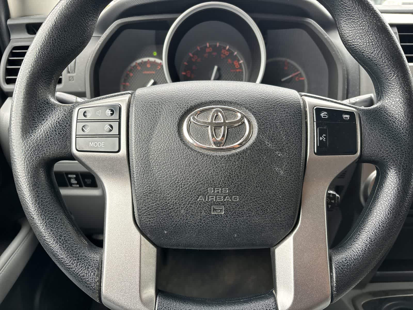 Thumbnail: 2011 Toyota 4Runner - 9
