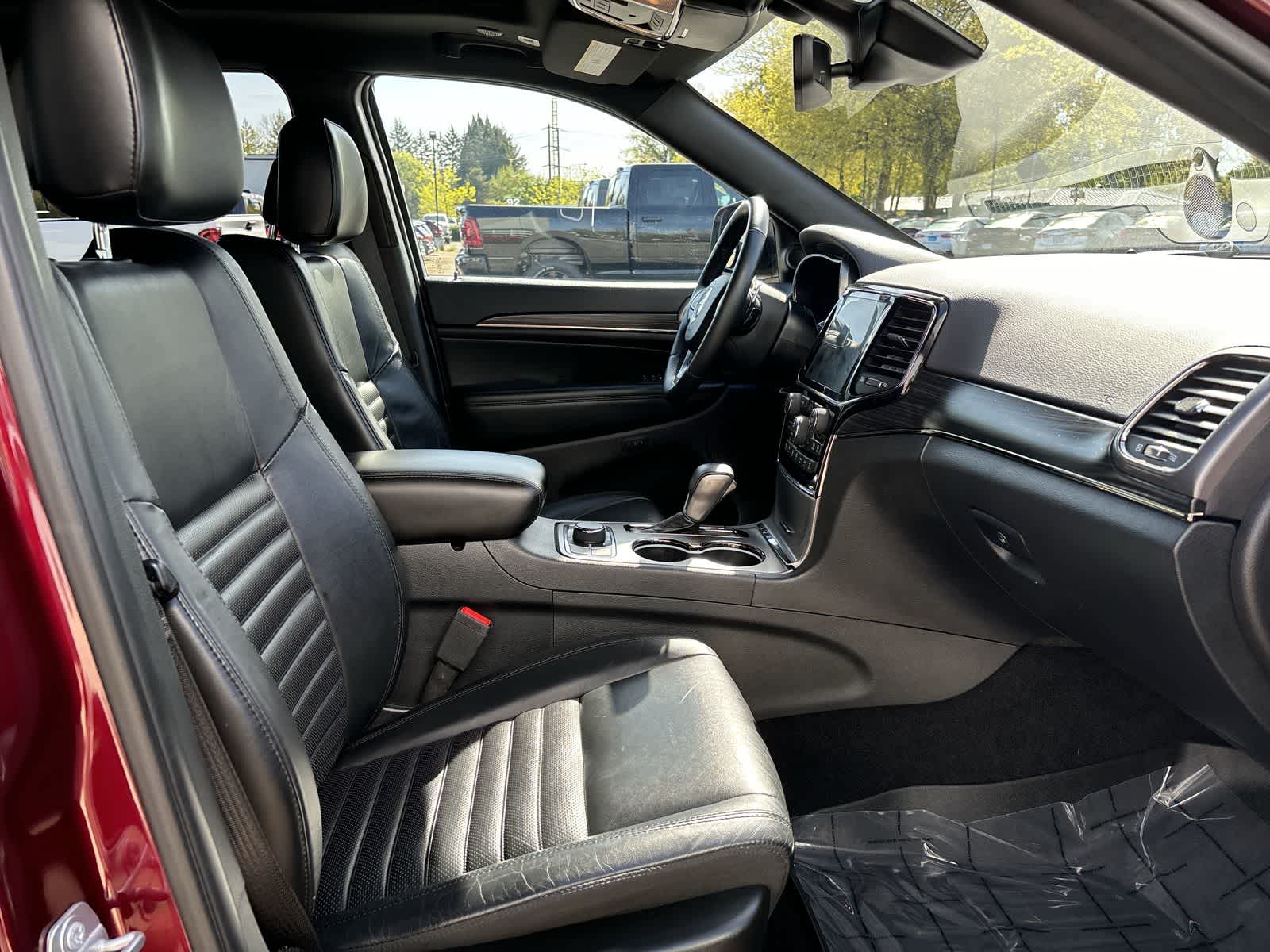 Thumbnail: 2019 Jeep Grand Cherokee - 6