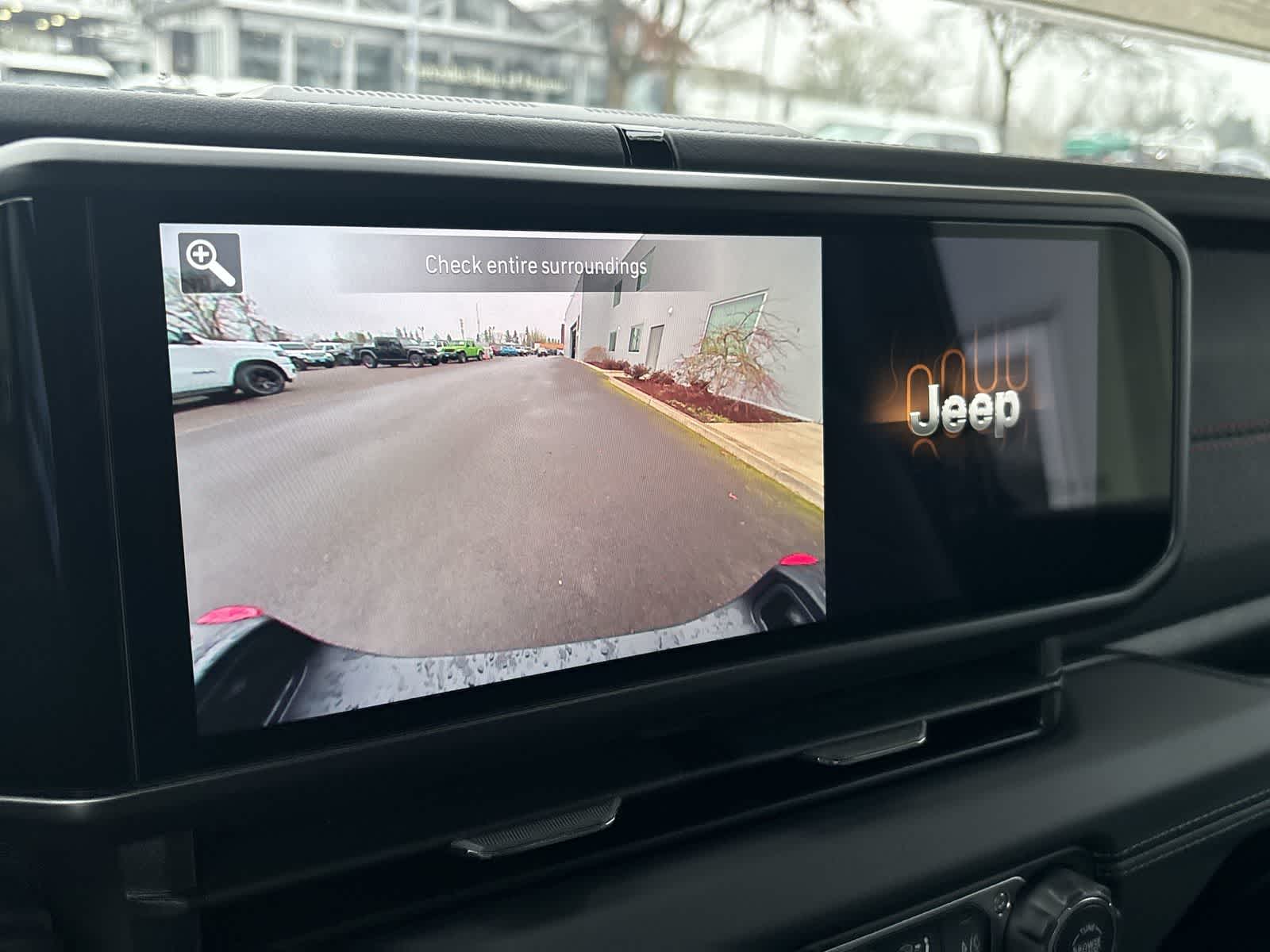 Thumbnail: 2026 Jeep Gladiator - 23