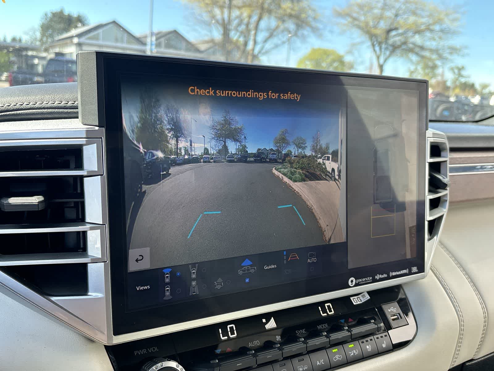 Thumbnail: 2023 Toyota Tundra - 17