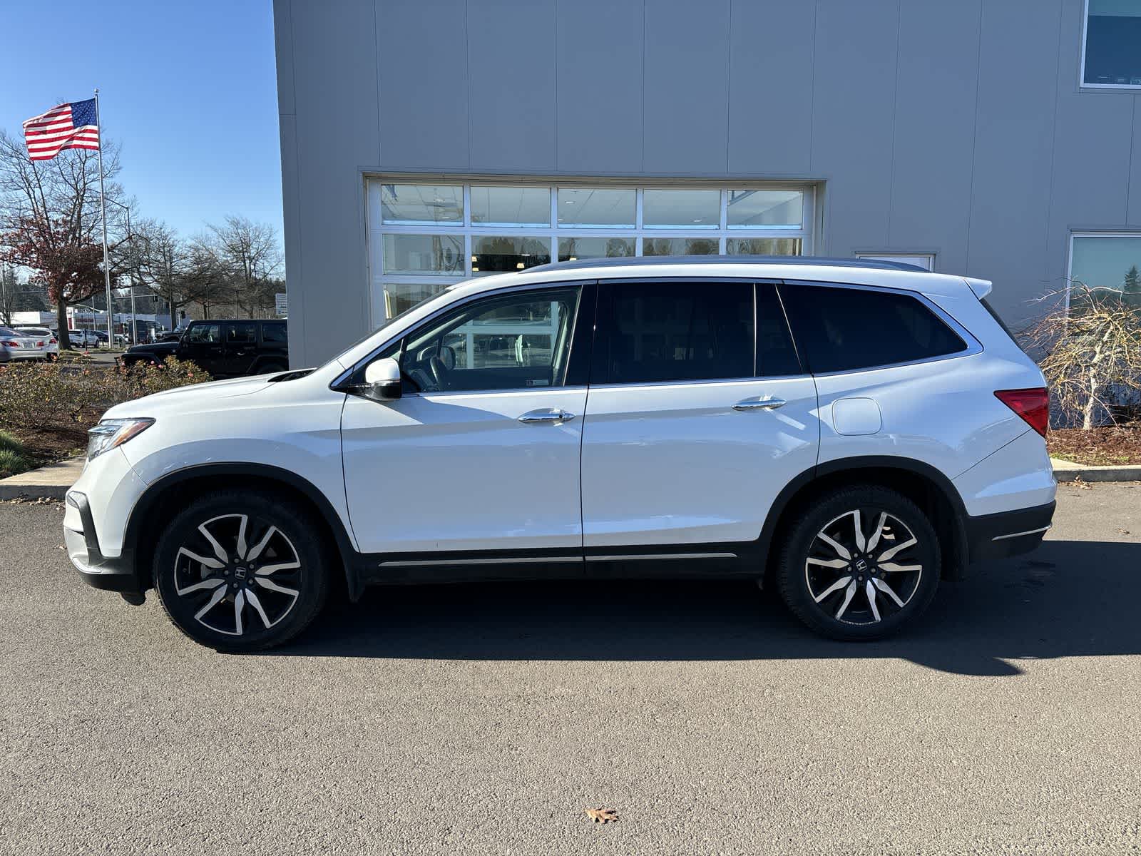 Thumbnail: 2020 Honda Pilot - 2