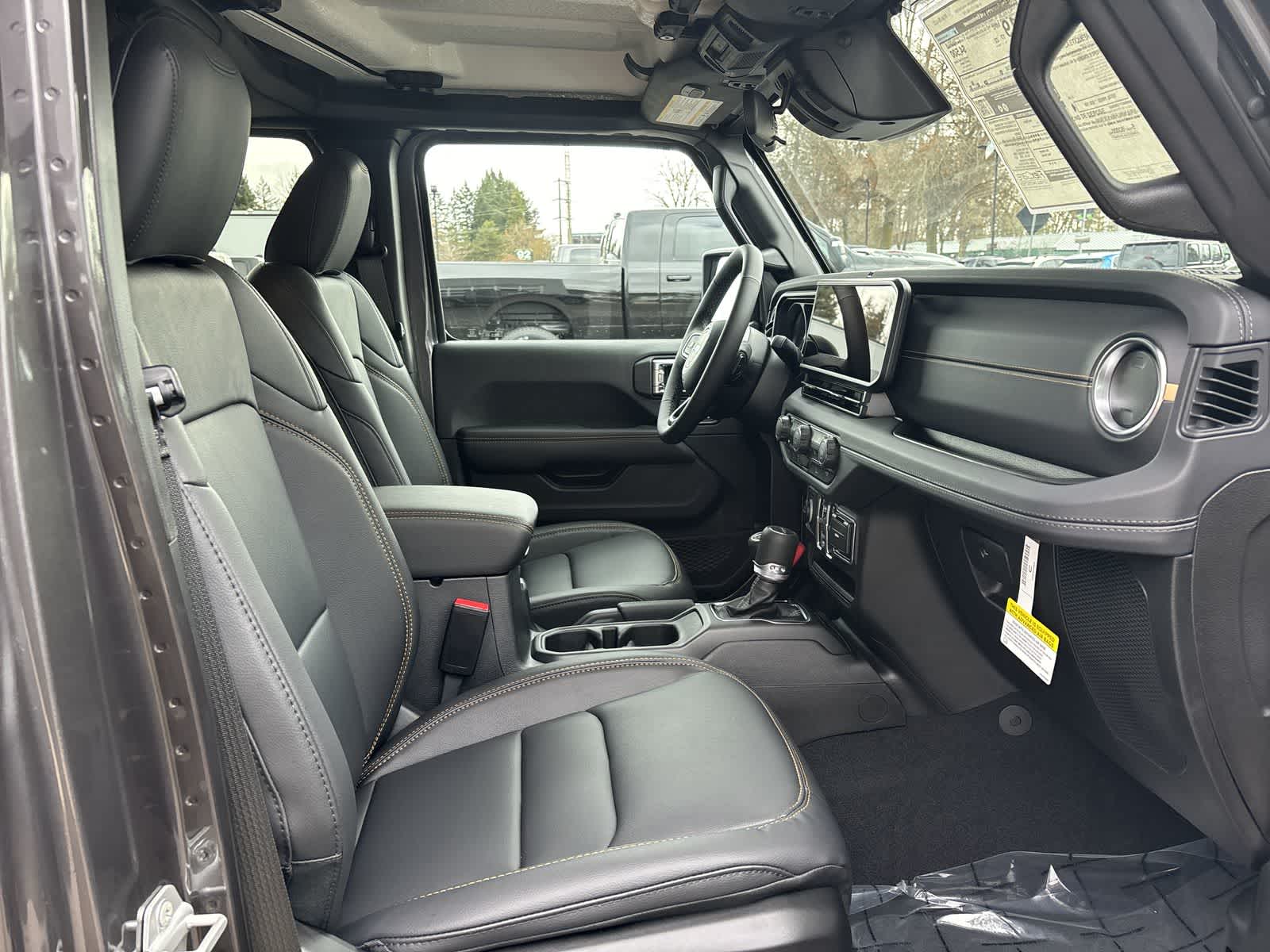 Thumbnail: 2026 Jeep Gladiator - 6