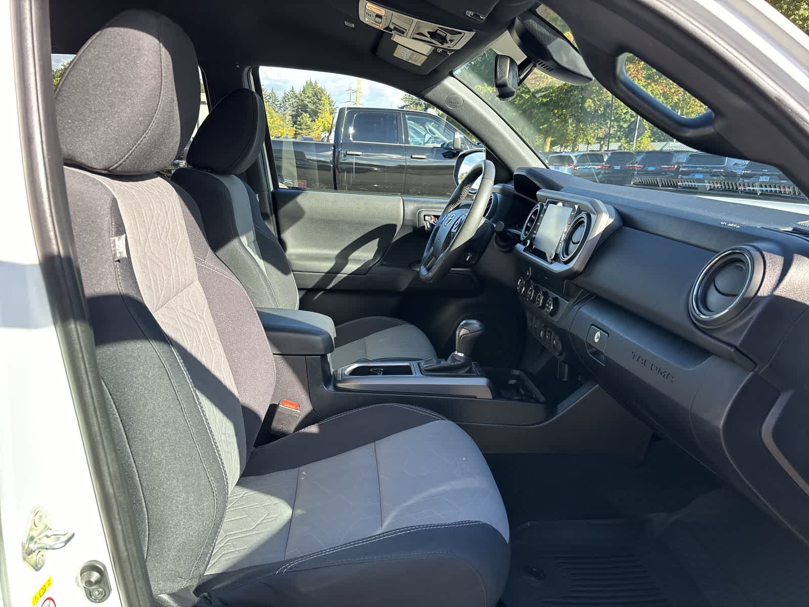 Thumbnail: 2020 Toyota Tacoma - 4