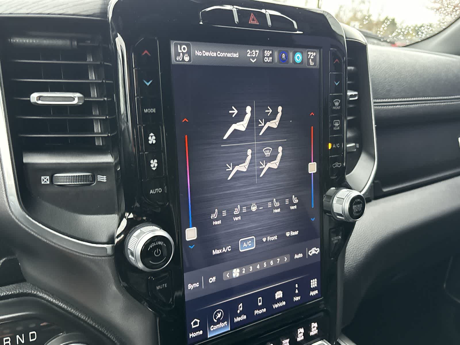 Thumbnail: 2023 RAM 1500 - 16