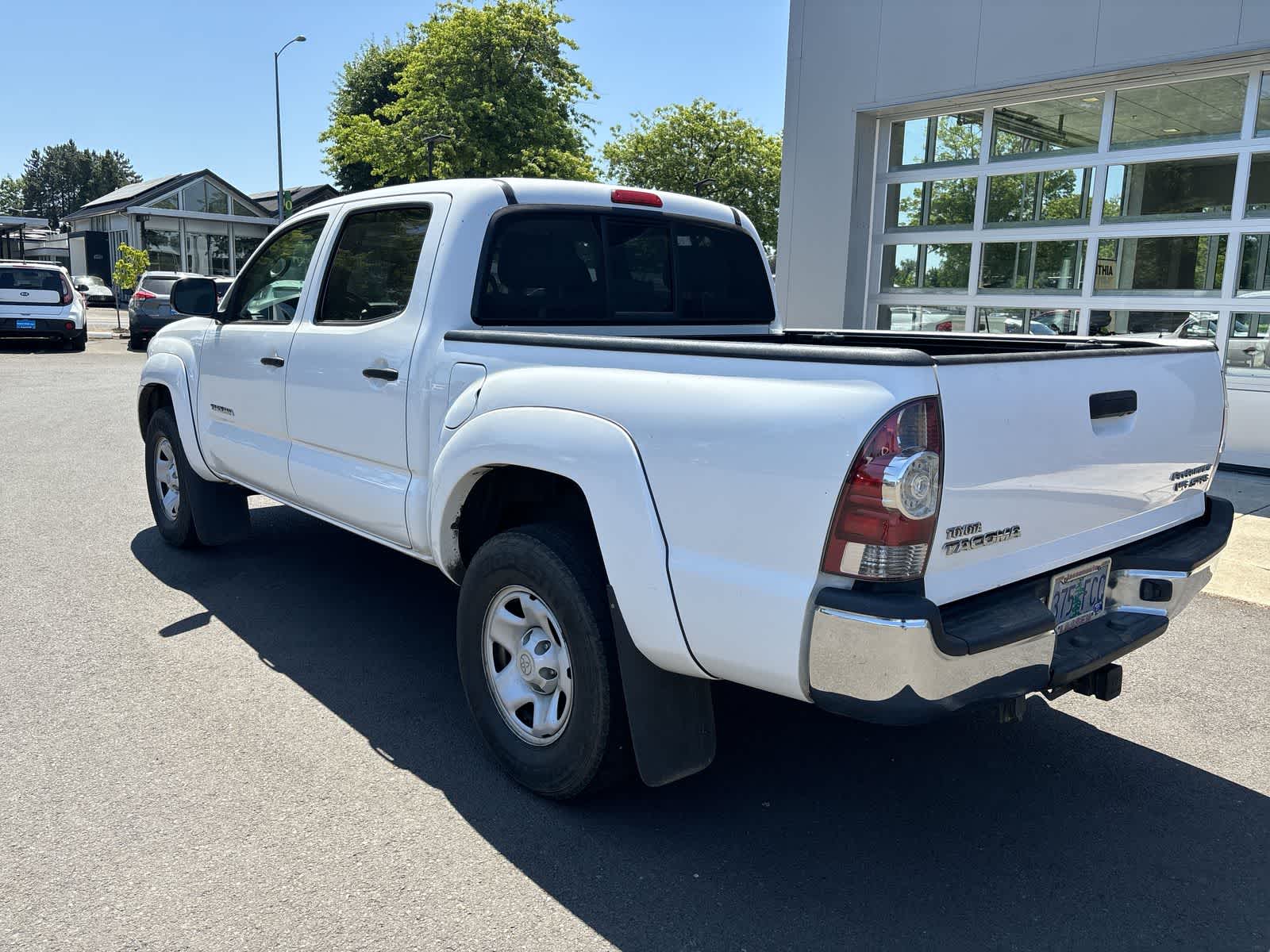 Thumbnail: 2011 Toyota Tacoma - 3