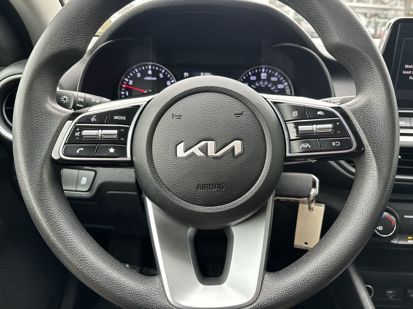 Thumbnail: 2023 Kia Forte - 11