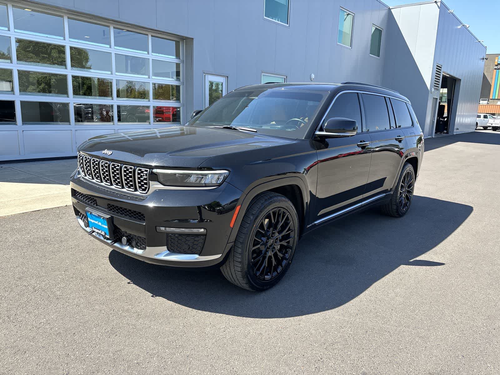 Thumbnail: 2021 Jeep Grand Cherokee L - 1