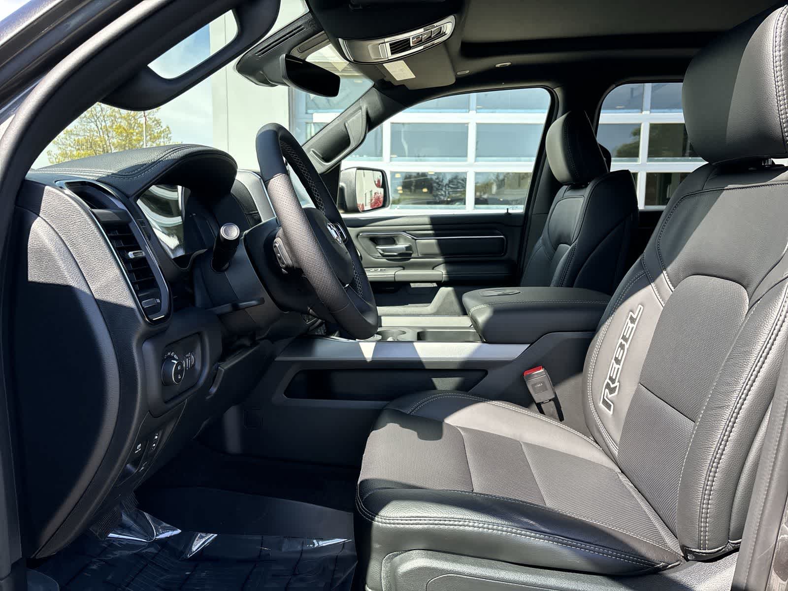 Thumbnail: 2026 RAM 1500 - 8