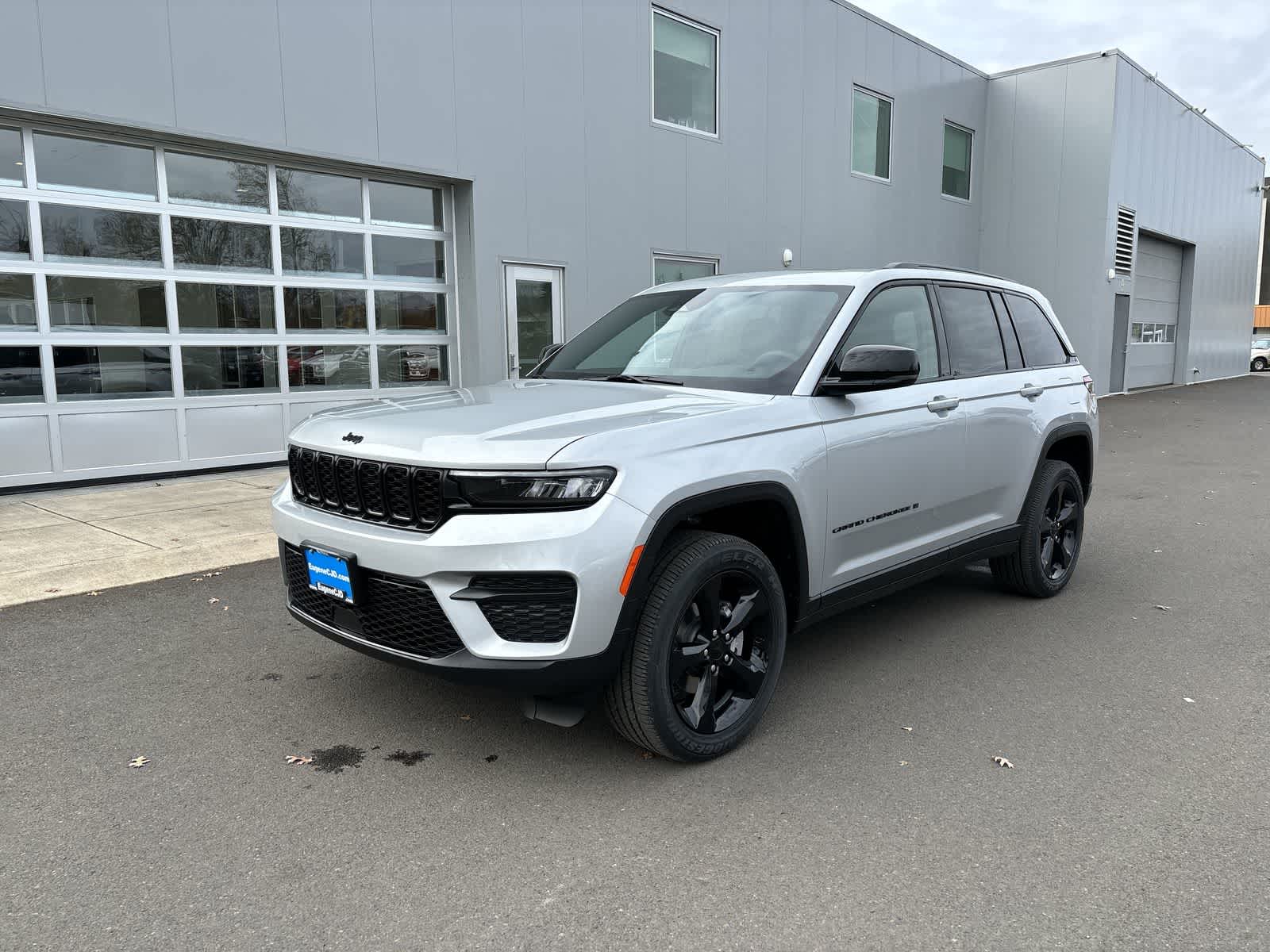 2025 Jeep Grand Cherokee Altitude -
                  Eugene, OR