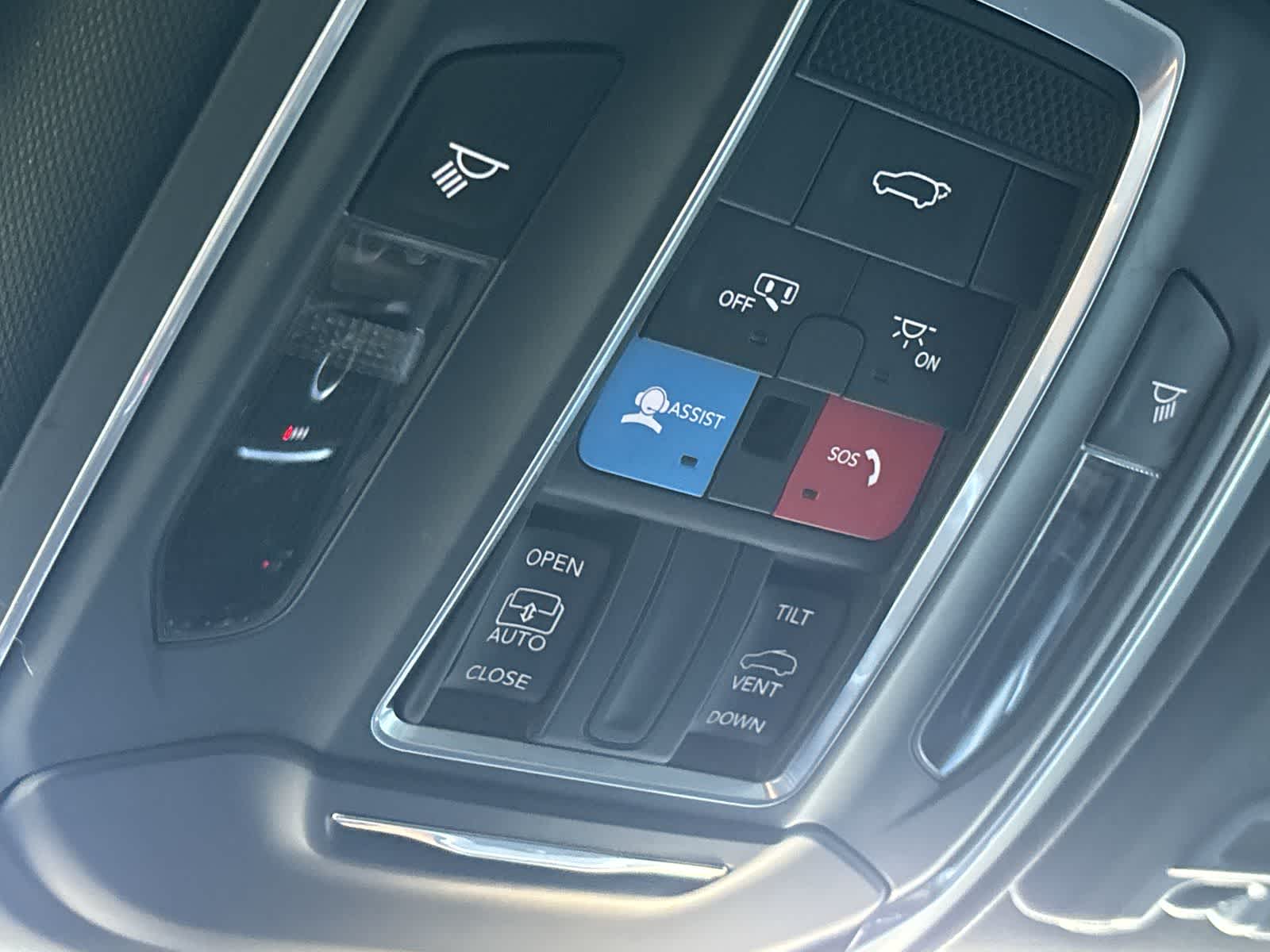 Thumbnail: 2022 Jeep Grand Cherokee - 27