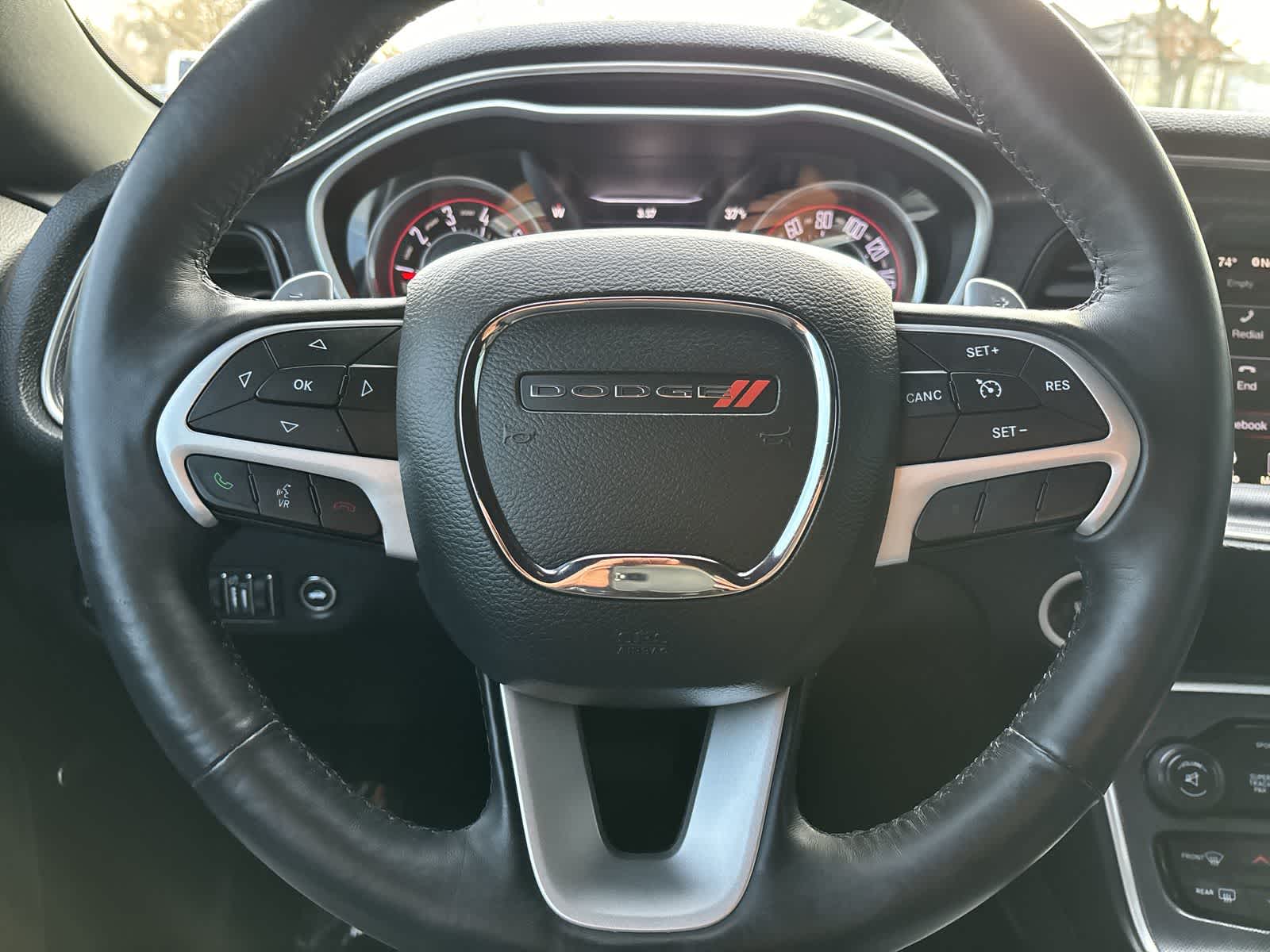 Thumbnail: 2015 Dodge Challenger - 10