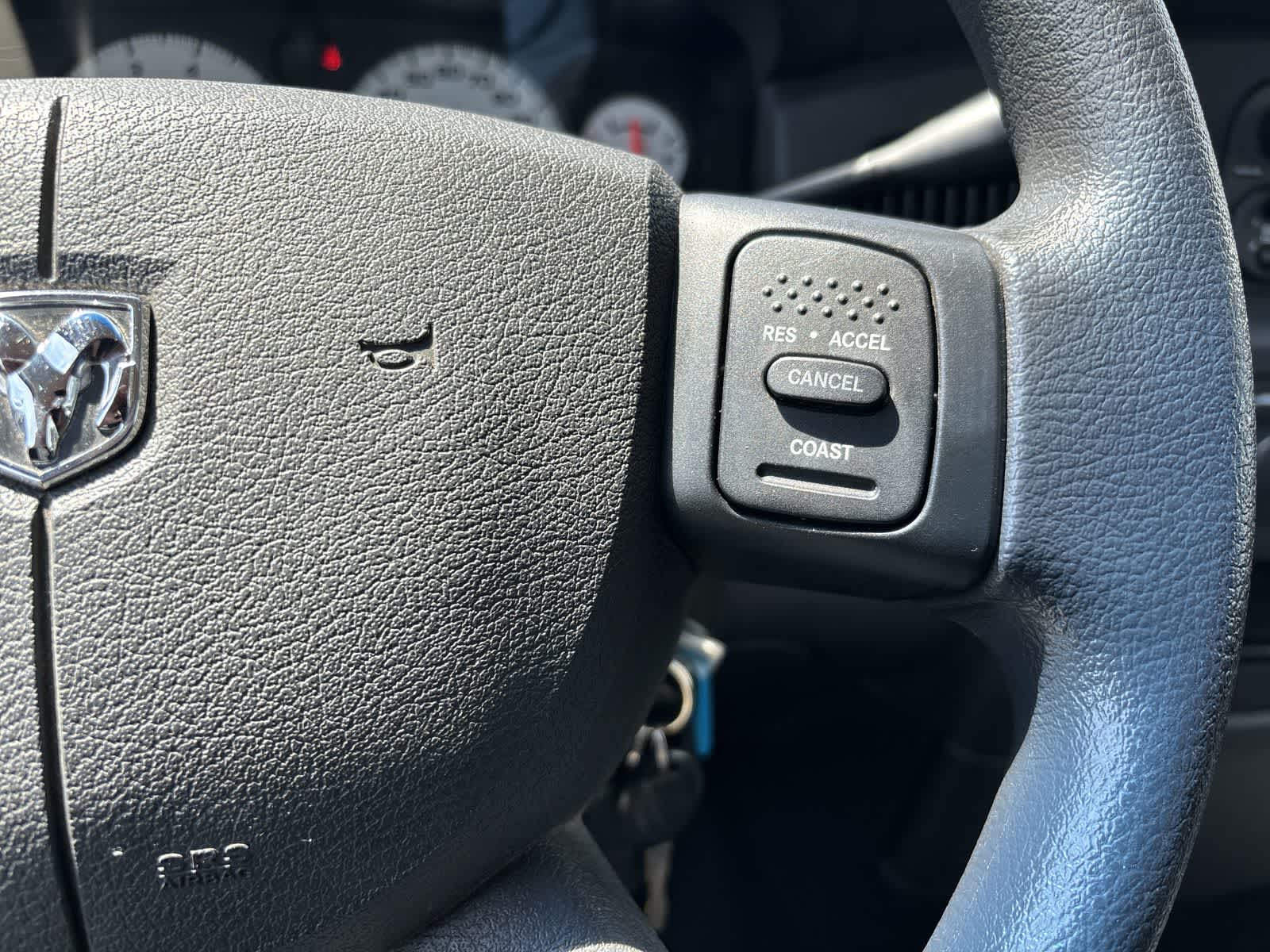 2004 Dodge Ram 1500 Laramie 15