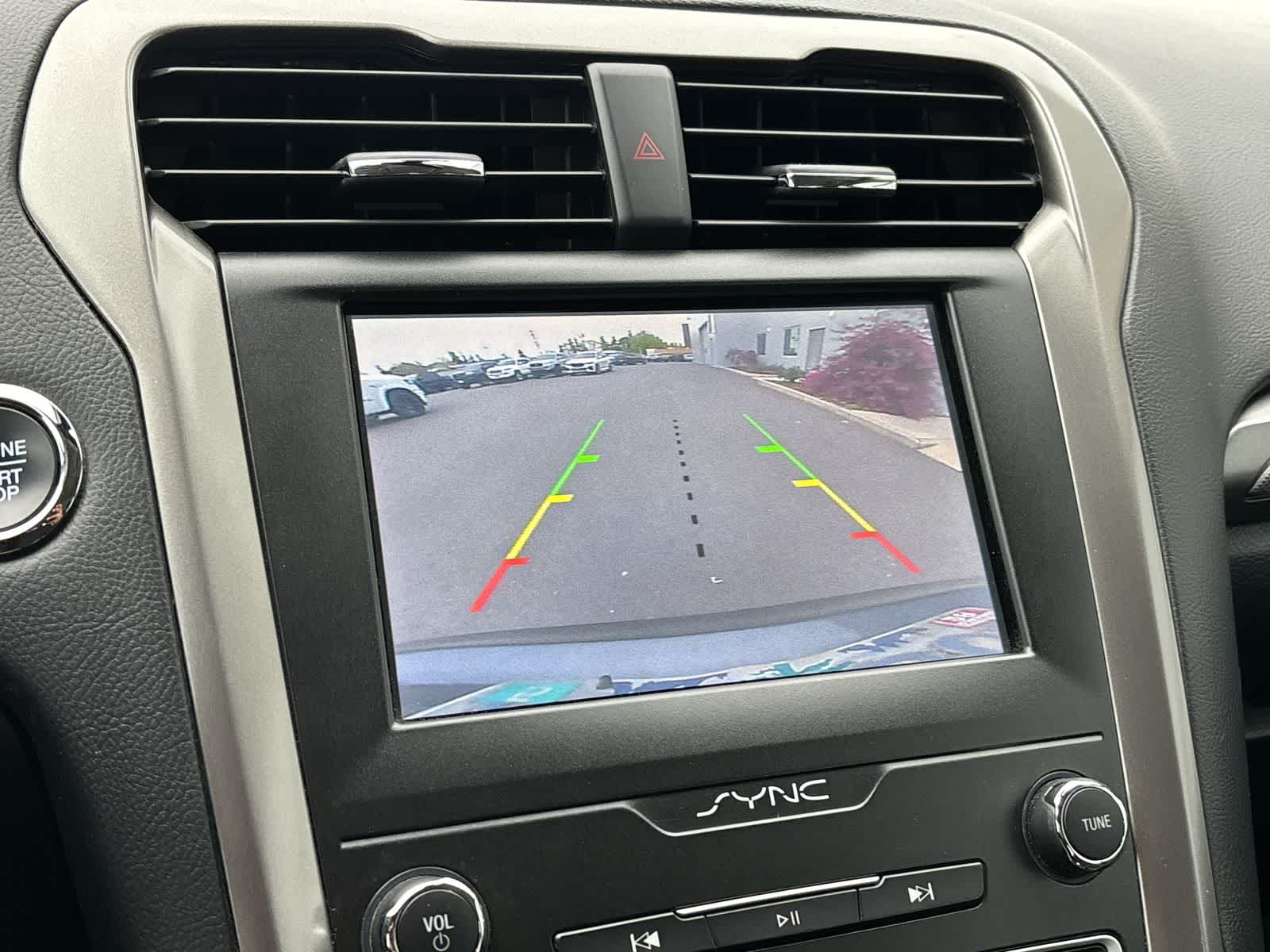 Thumbnail: 2019 Ford Fusion - 17