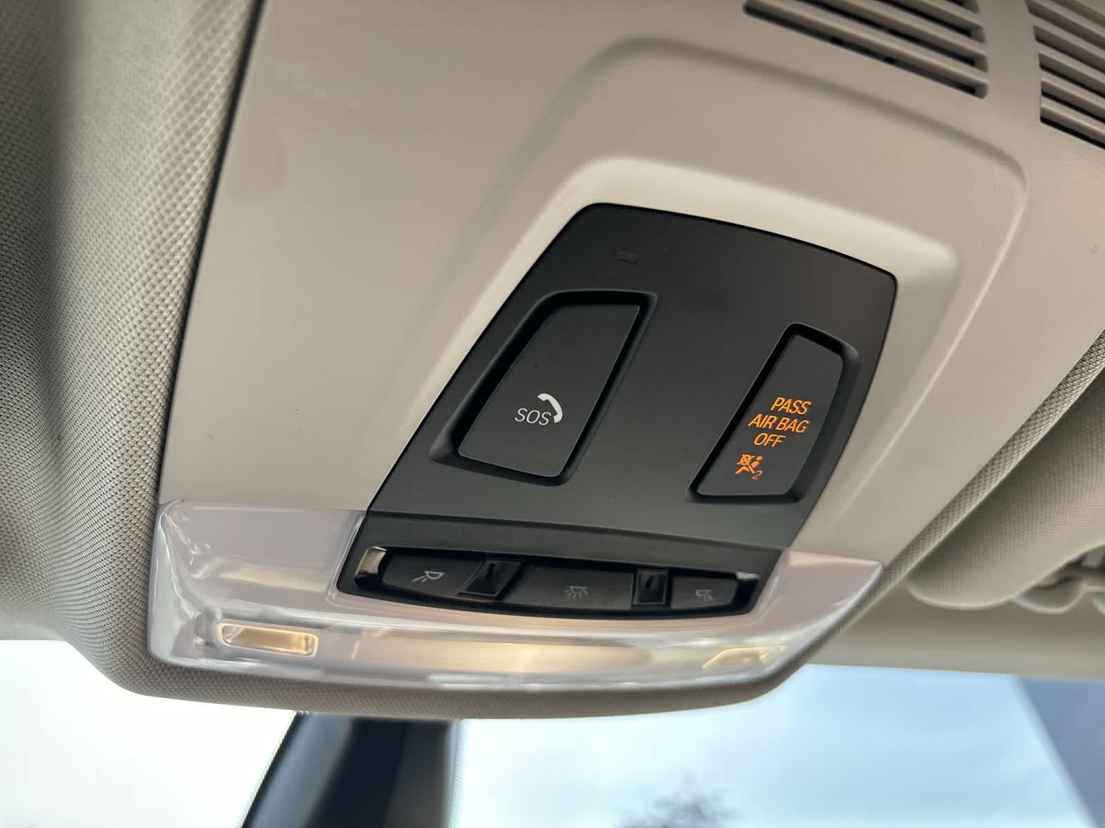 Thumbnail: 2014 BMW i3 - 23