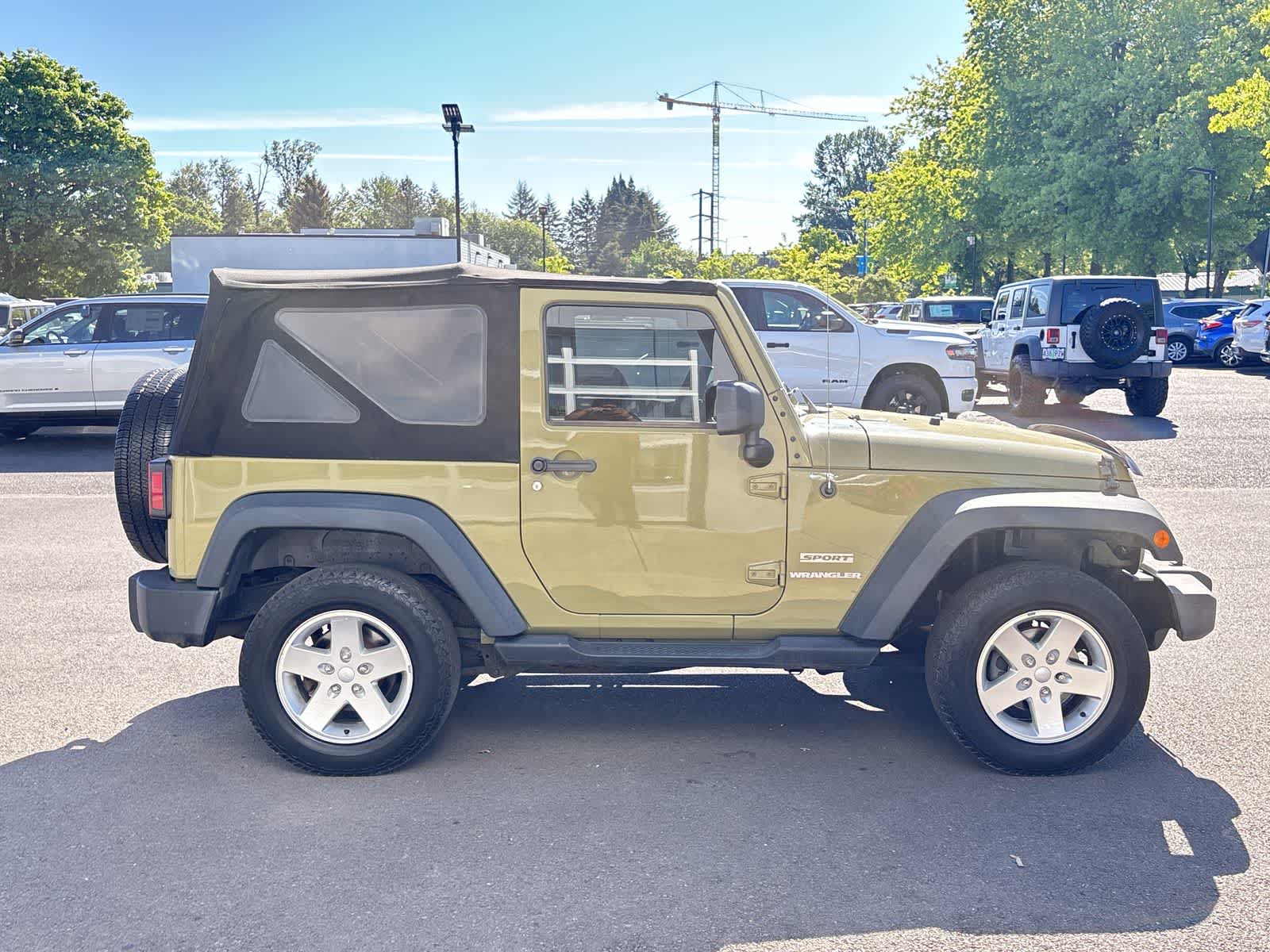 2013 Jeep Wrangler Sport 6