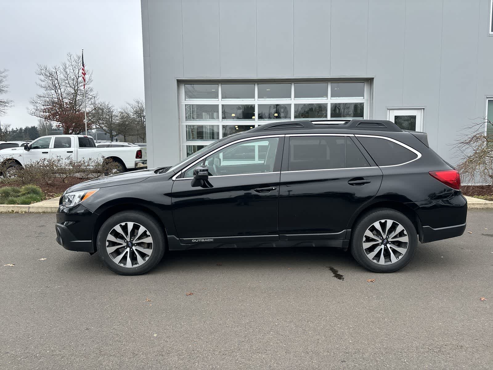 Thumbnail: 2017 Subaru Outback - 2