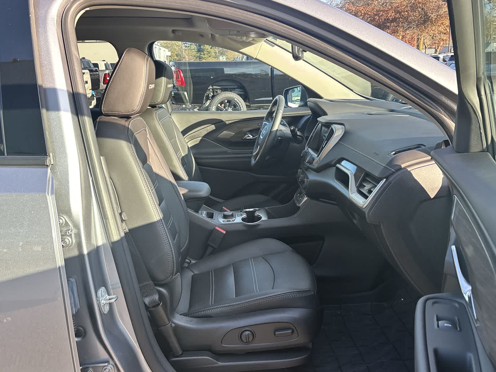 Thumbnail: 2023 GMC Terrain - 9