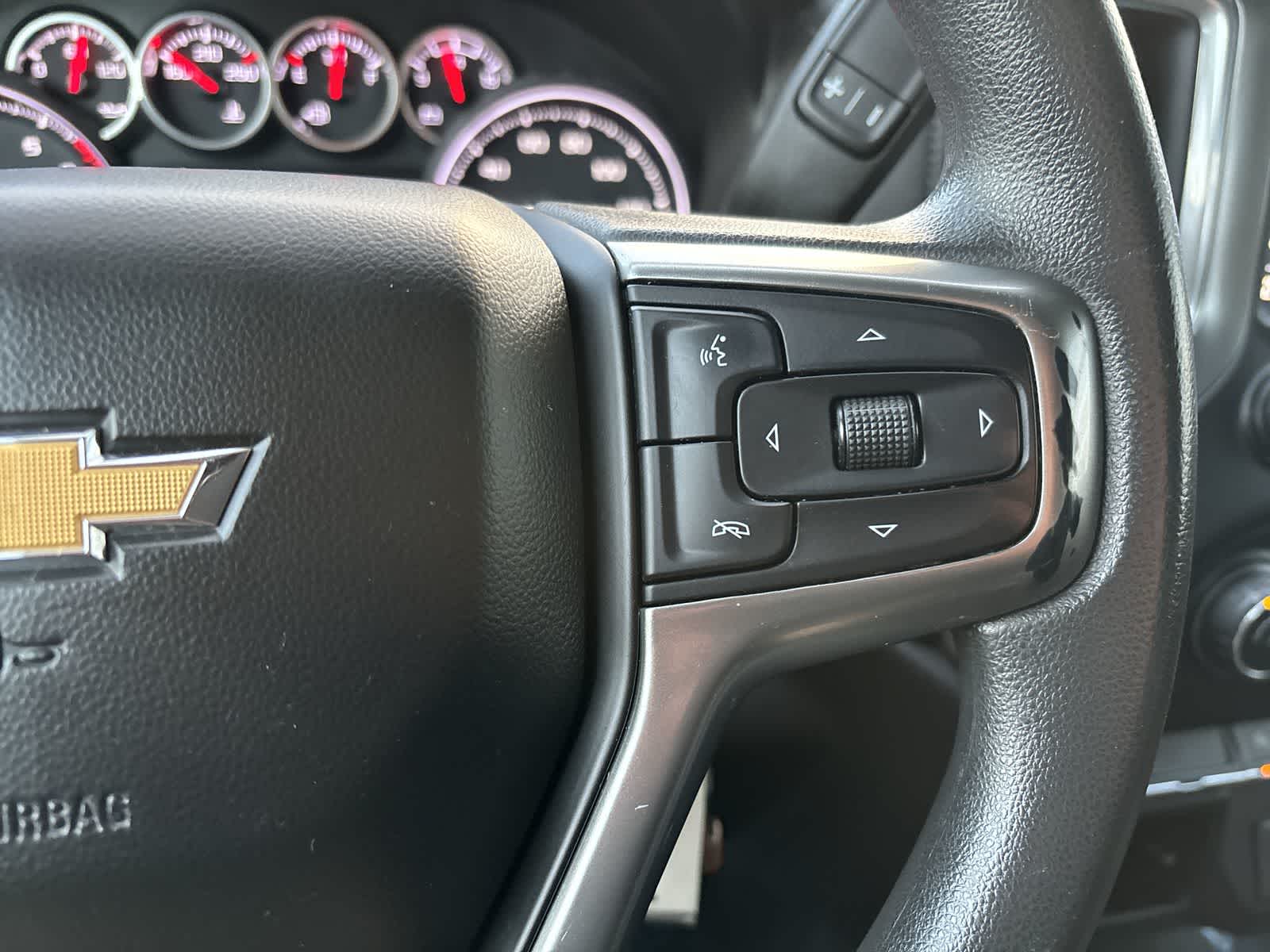 Thumbnail: 2020 Chevrolet Silverado 1500 - 14