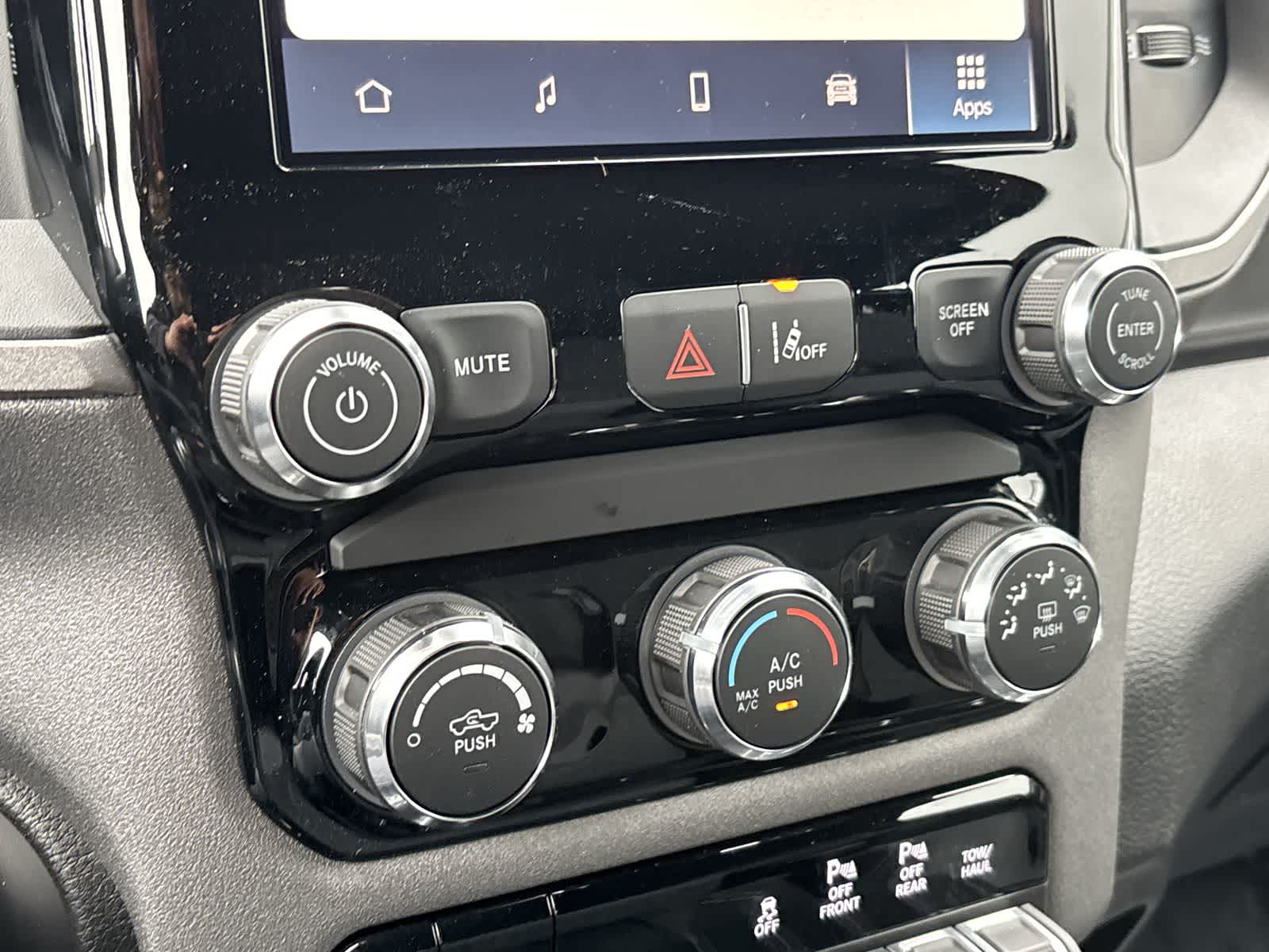 Thumbnail: 2026 RAM 1500 - 20