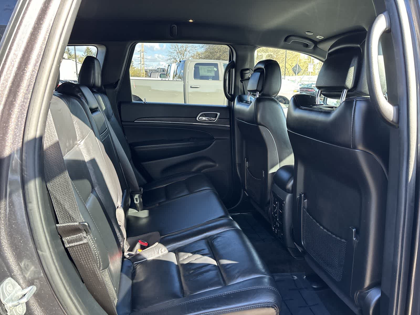 Thumbnail: 2018 Jeep Grand Cherokee - 6