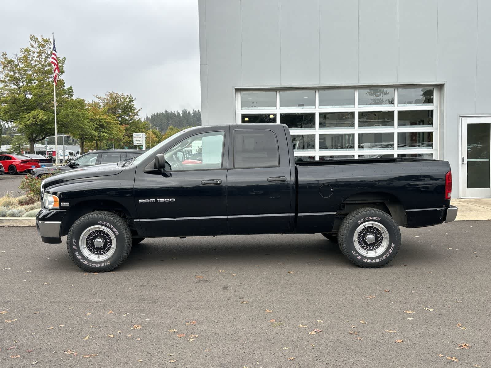 Thumbnail: 2005 Dodge Ram 1500 - 2