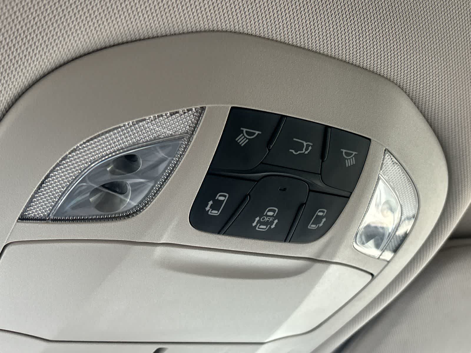 Thumbnail: 2024 Chrysler Pacifica - 27