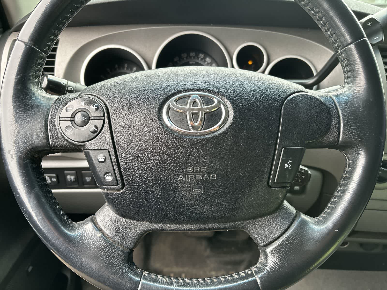 Thumbnail: 2010 Toyota Tundra - 8