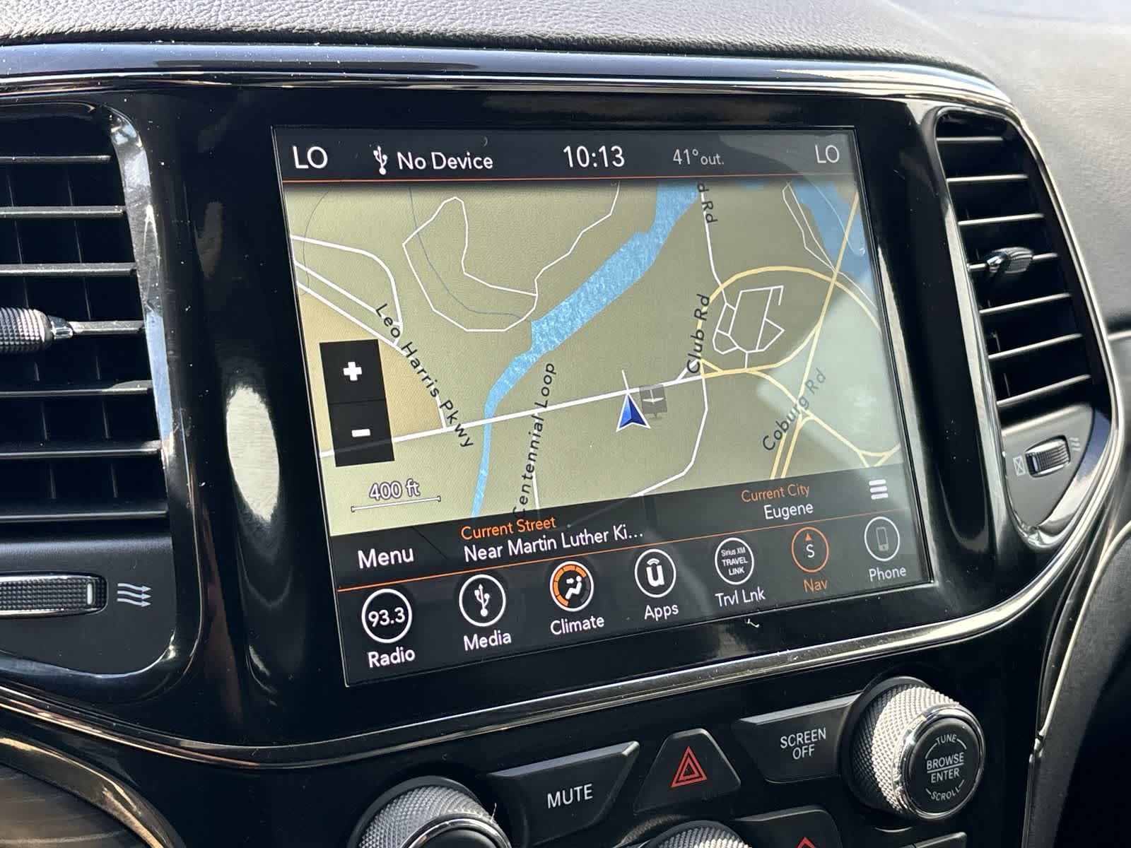 Thumbnail: 2019 Jeep Grand Cherokee - 24