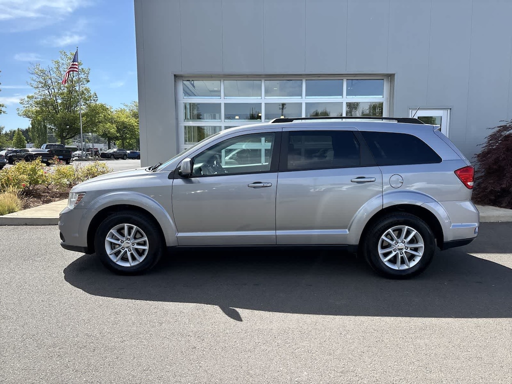Used 2017 Dodge Journey SXT SUV