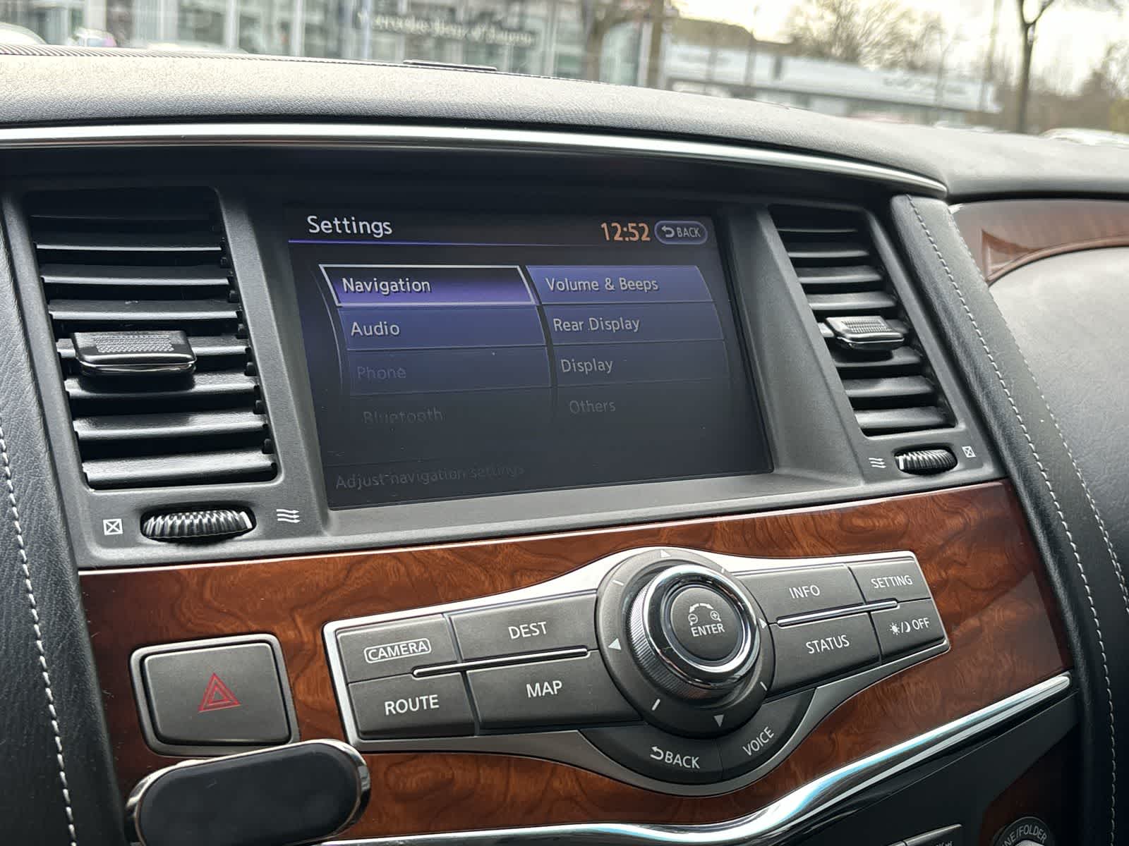 Thumbnail: 2017 INFINITI QX80 - 18