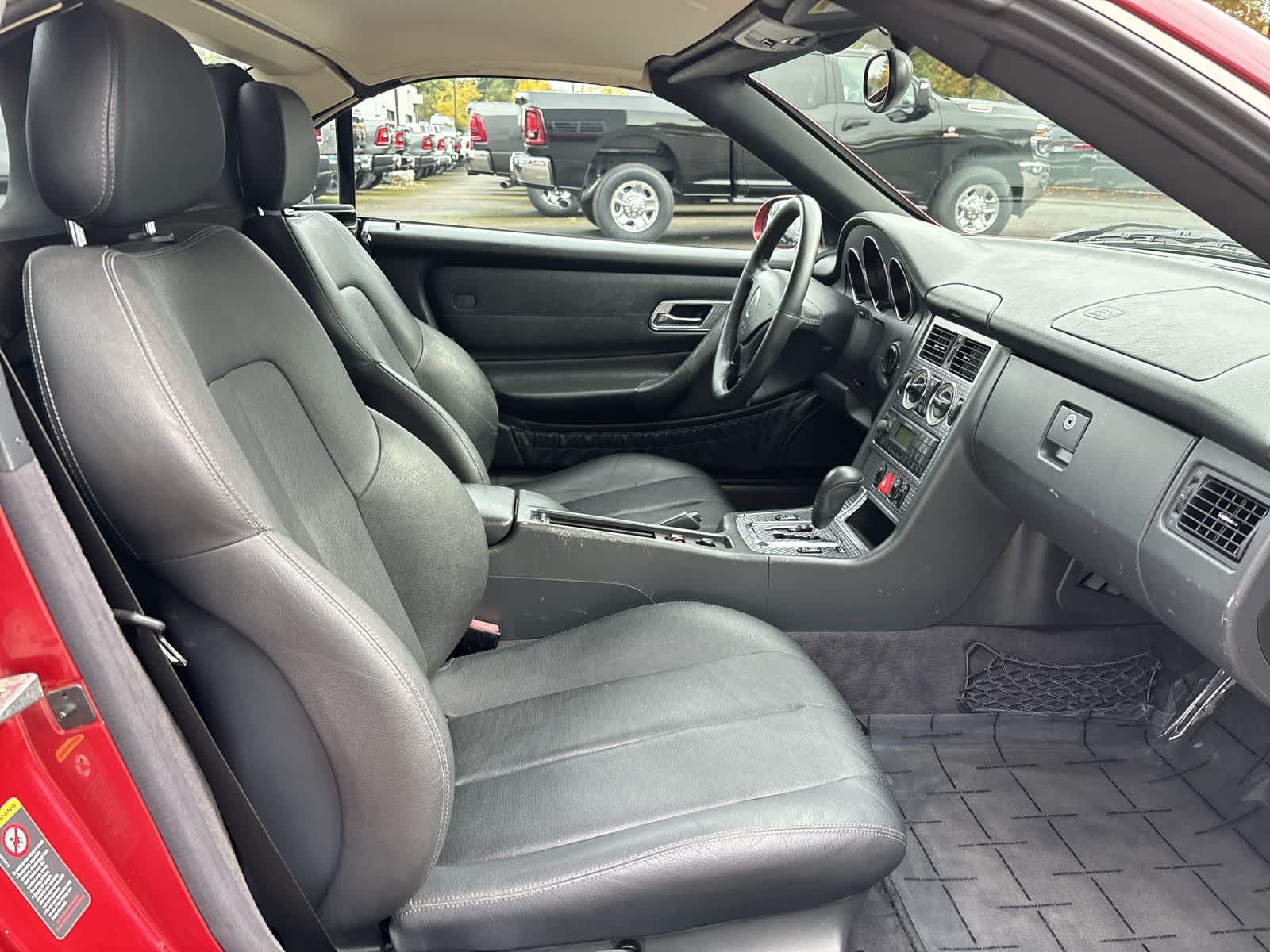 Thumbnail: 2002 Mercedes-Benz SLK - 9