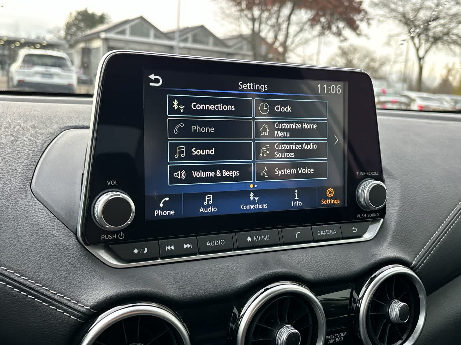 Thumbnail: 2023 Nissan Sentra - 19