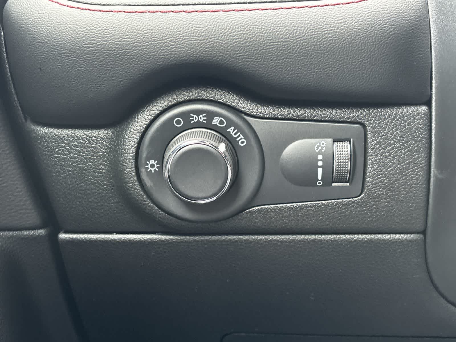 Thumbnail: 2026 Dodge Durango - 25