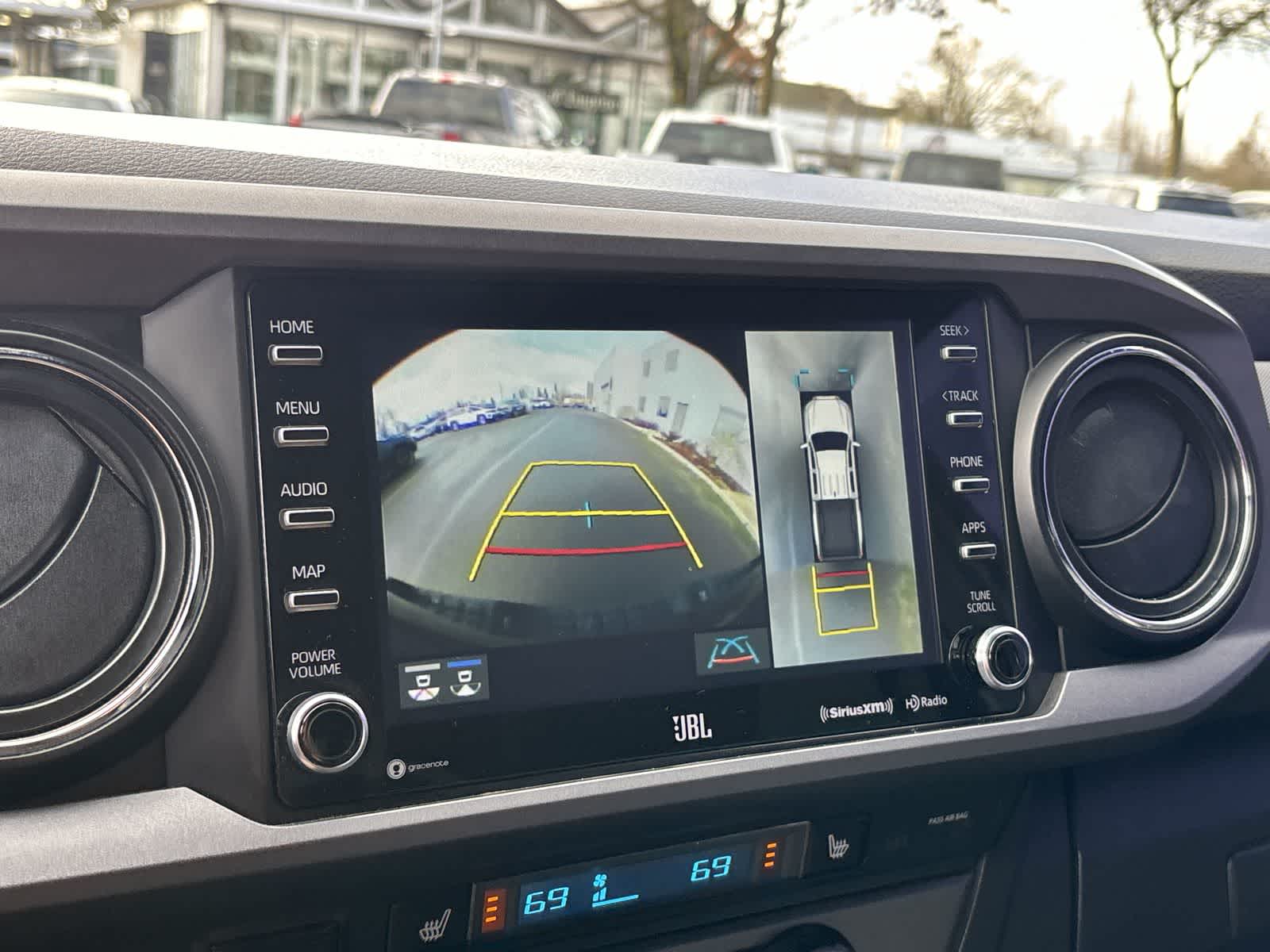 Thumbnail: 2021 Toyota Tacoma - 20