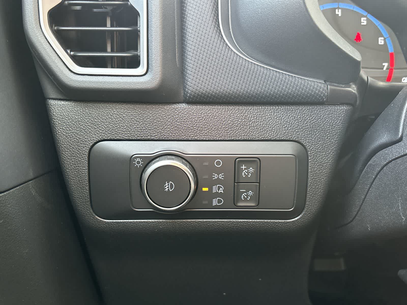 Thumbnail: 2021 Ford Bronco Sport - 12