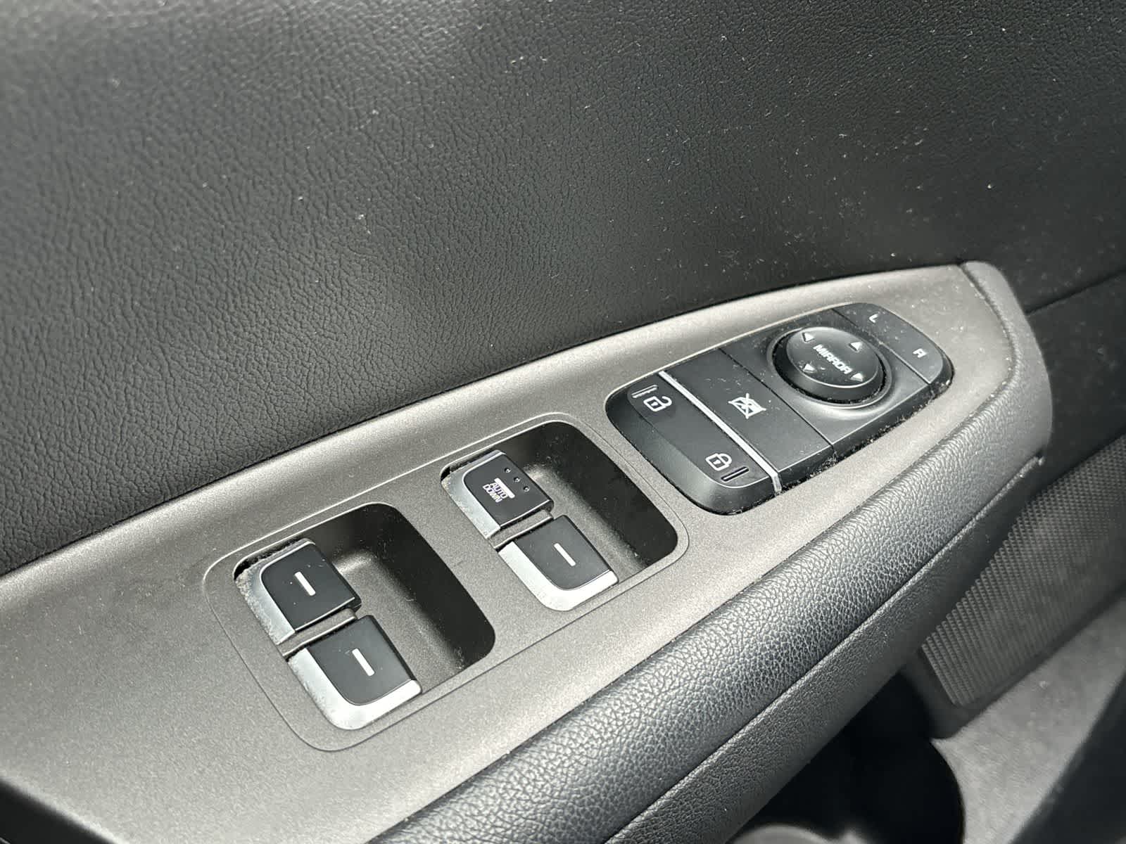 Thumbnail: 2016 Kia Optima - 21