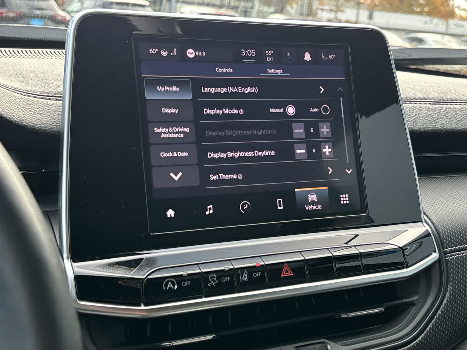 Thumbnail: 2022 Jeep Compass - 21