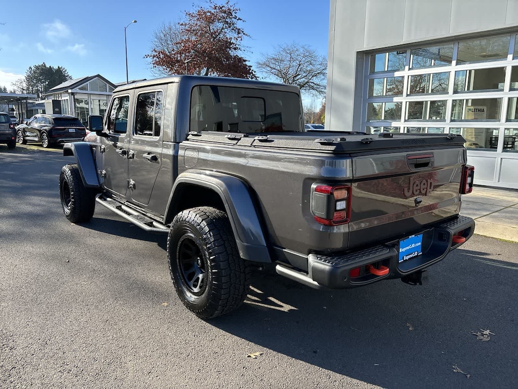 Used 2025 Jeep Gladiator Mojave Truck Crew Cab