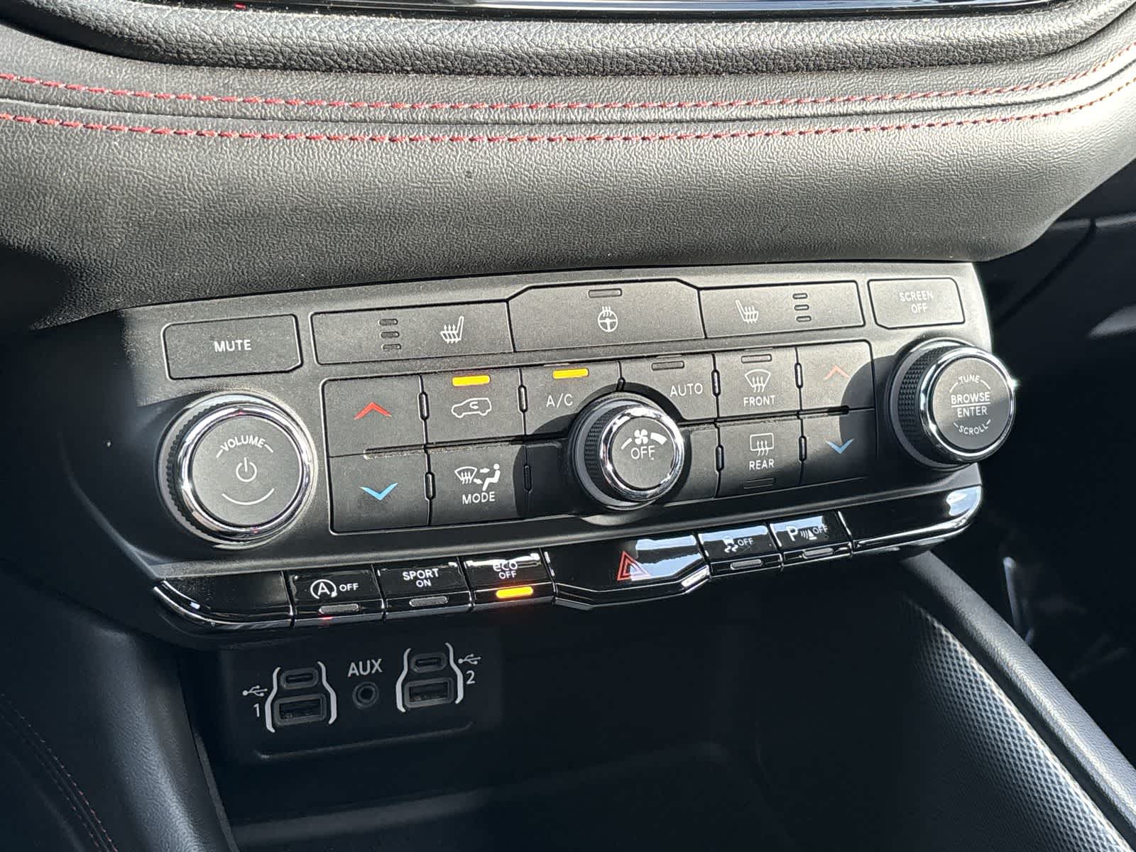 Thumbnail: 2023 Dodge Durango - 24